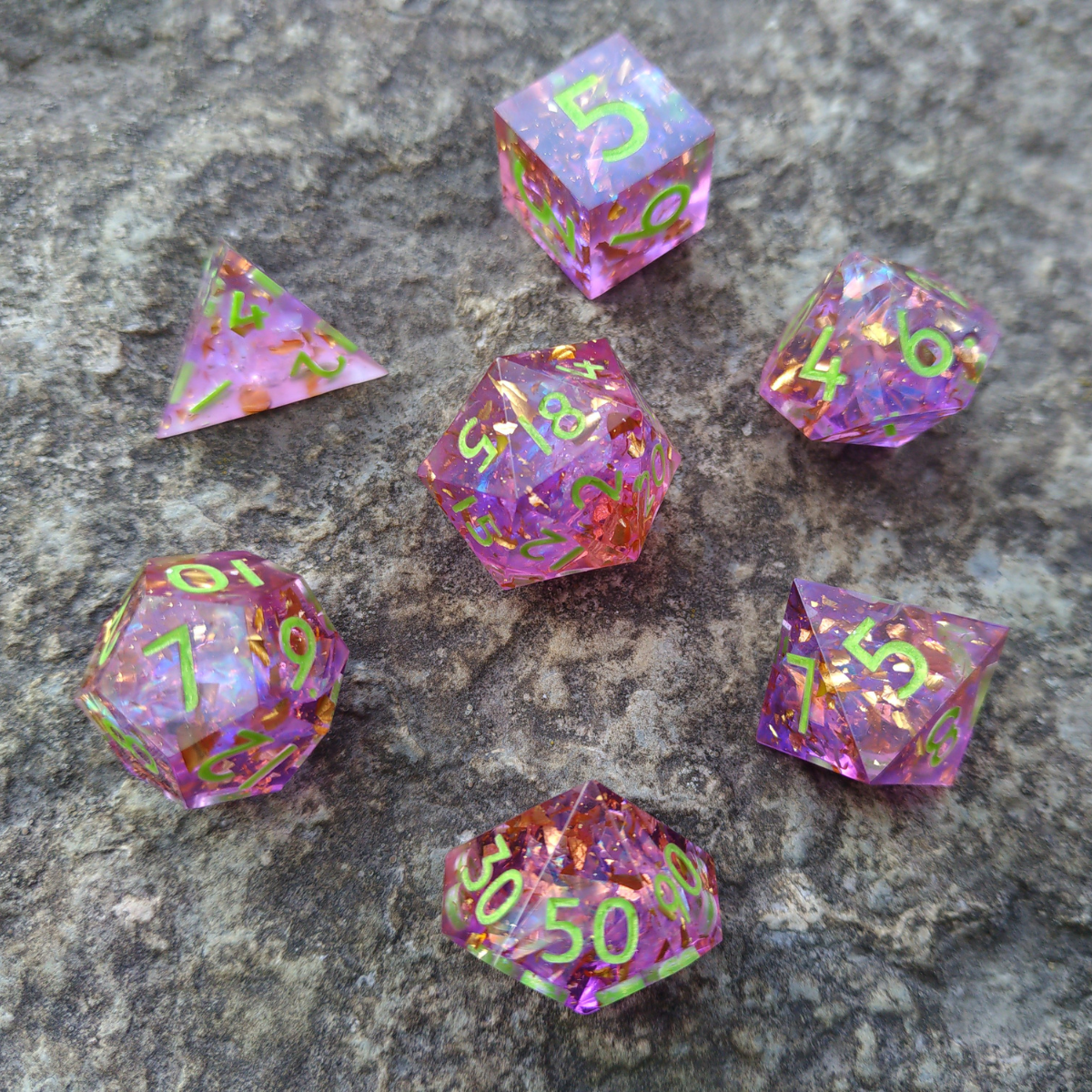 Enchanting Sharpedge Dice Set